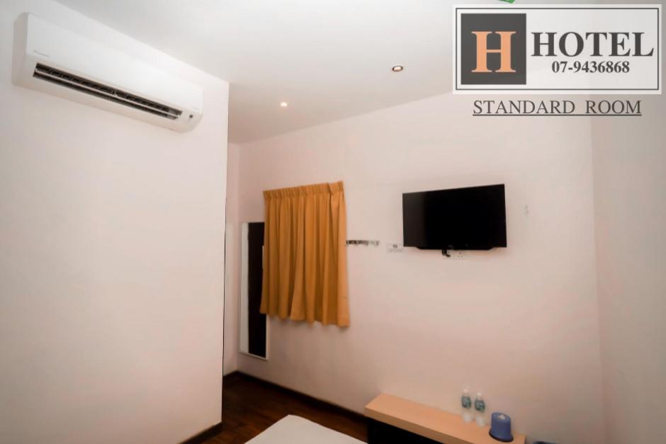 H Hotel Segamat Exterior photo